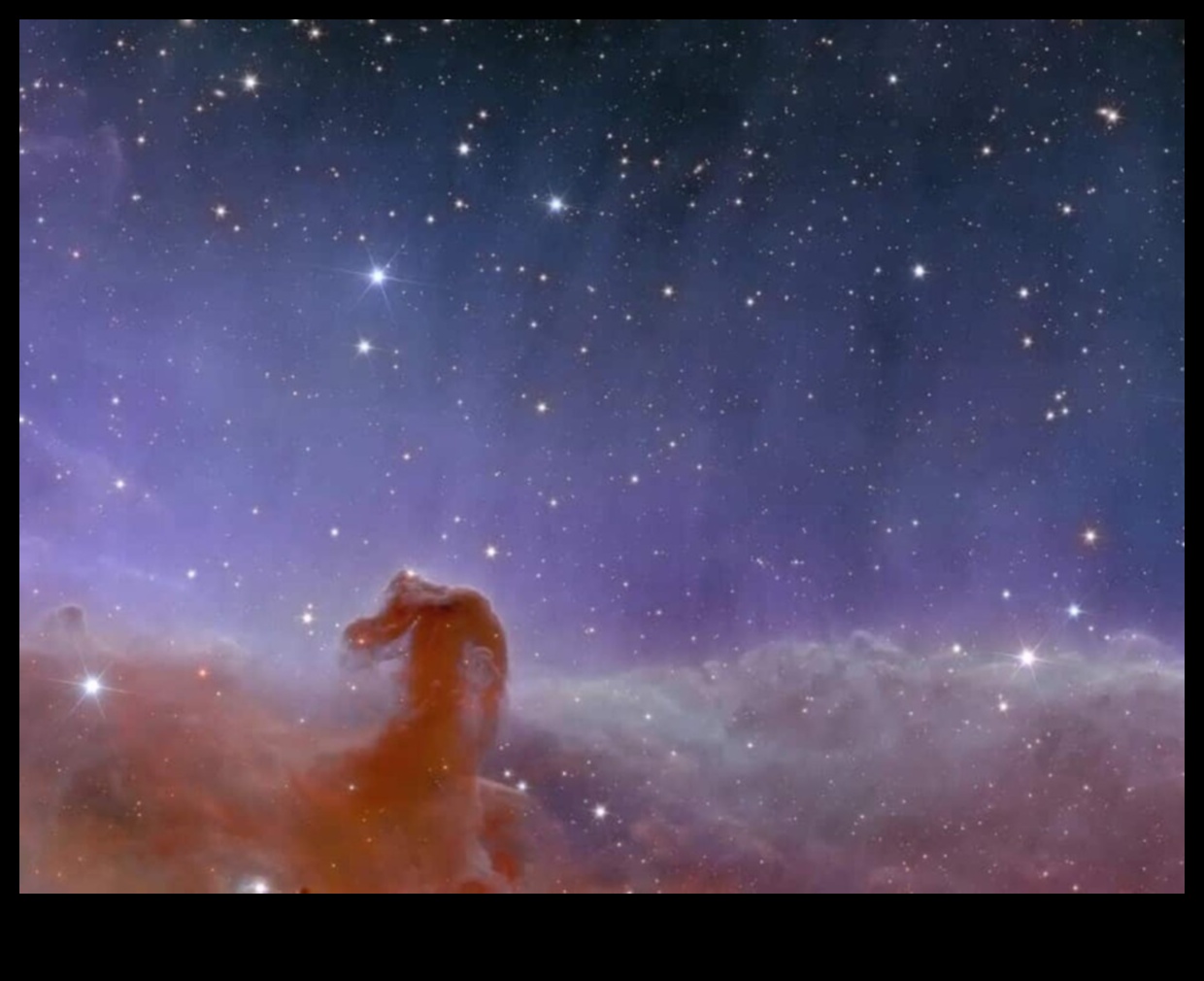 Narațiuni nebulare: povești din adâncurile strălucitoare ale spațiului