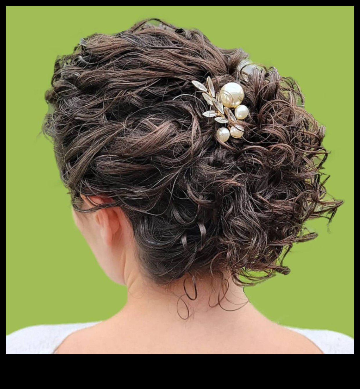 Bucle rafinate: obținerea unui aspect lustruit cu bucle controlate