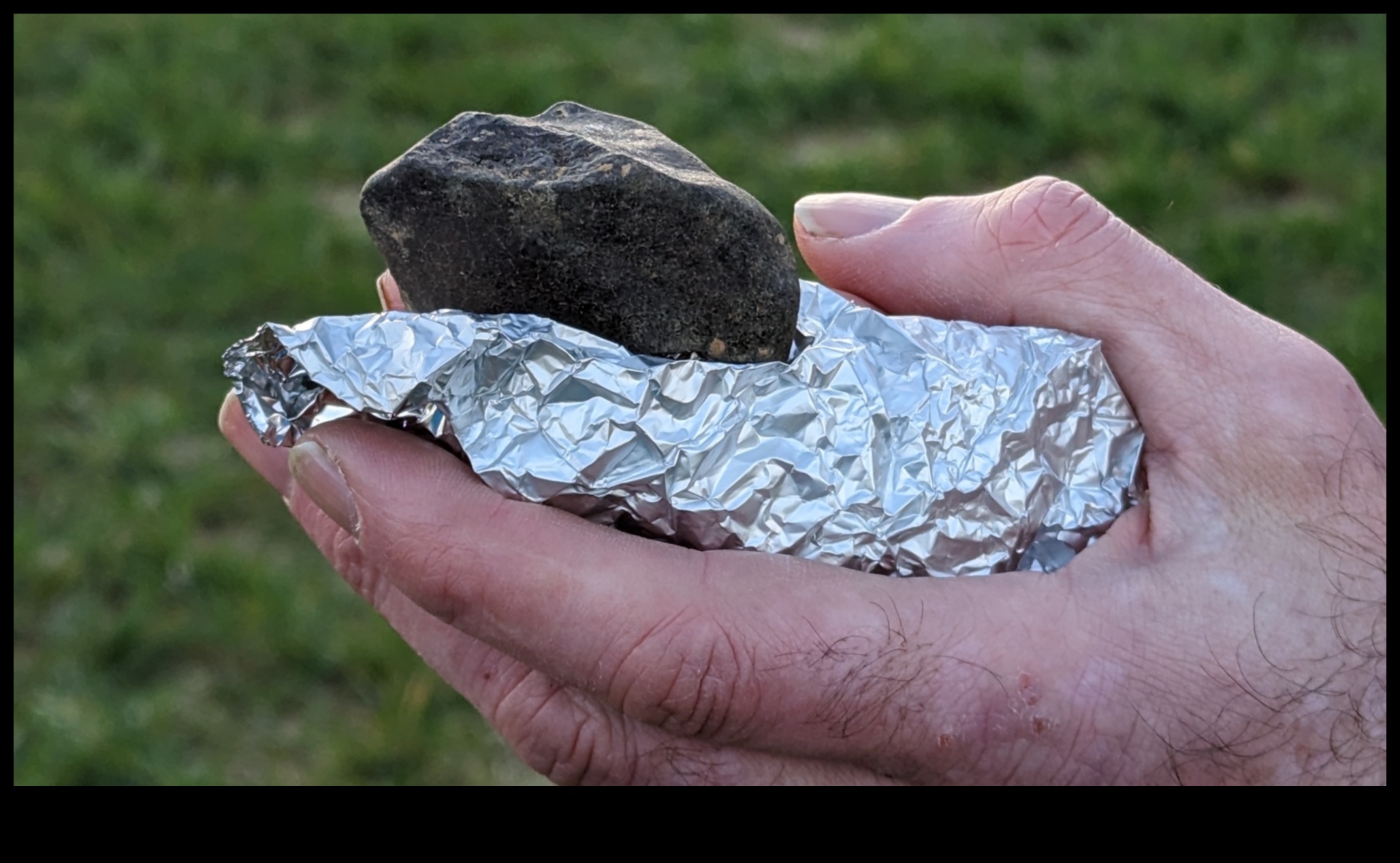 Fragmente galactice Un tur al lumii diverse a meteoroizilor 2 Fragmente galactice: Explorând lumea diversă a meteoroizilor