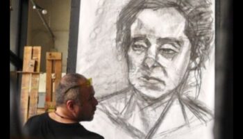 Schița cu cărbune: stăpânirea elementelor de bază ale artei expresive